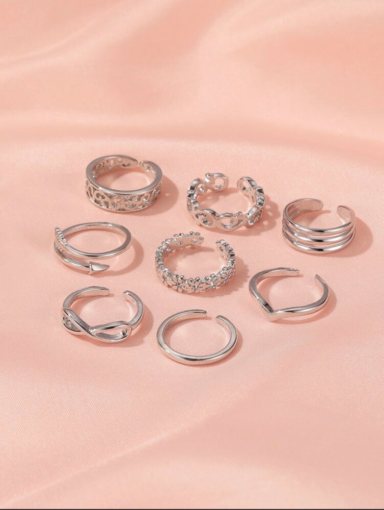 Toe rings